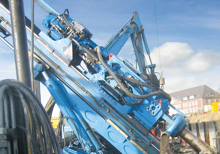 EURODRILL DHV32