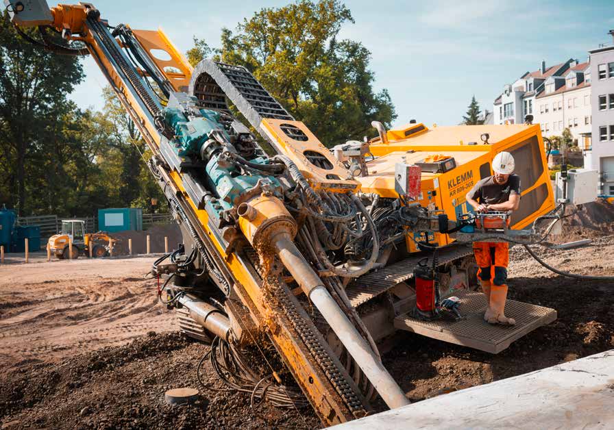 EURODRILL DH24